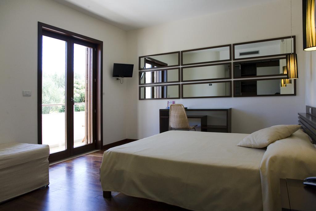 Hotel Le Piane Villammare Room photo