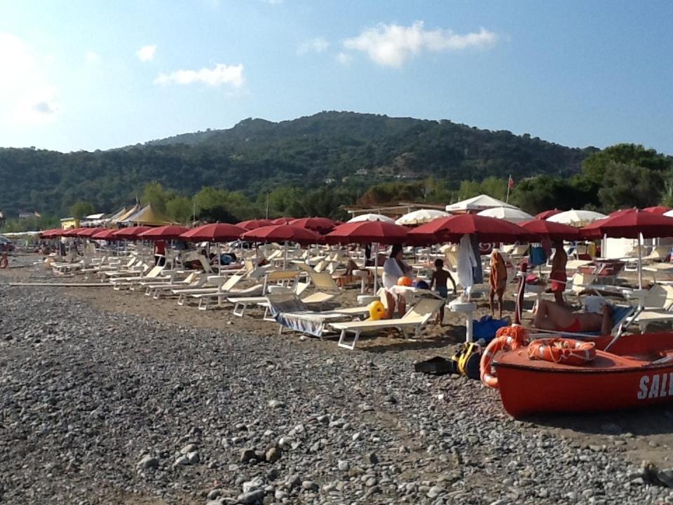 Hotel Le Piane Villammare Exterior photo